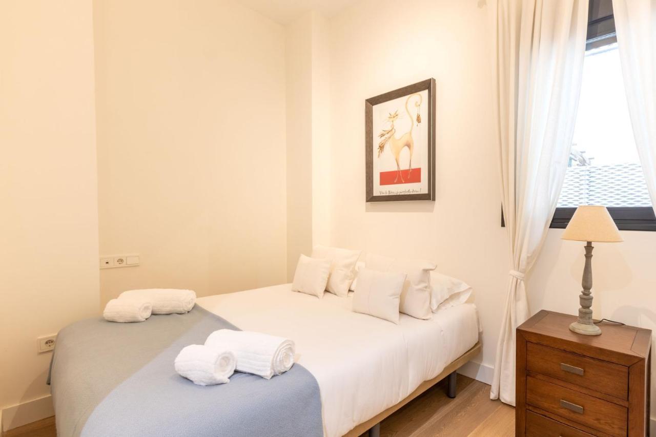 شقة Angeles Santa Cruz Deluxe By Valcambre إشبيلية المظهر الخارجي الصورة